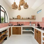 Casa Adem - Modern & Trendy 3Br Villa In Seminyak, 10 Minutes To The Beach With Private Pool