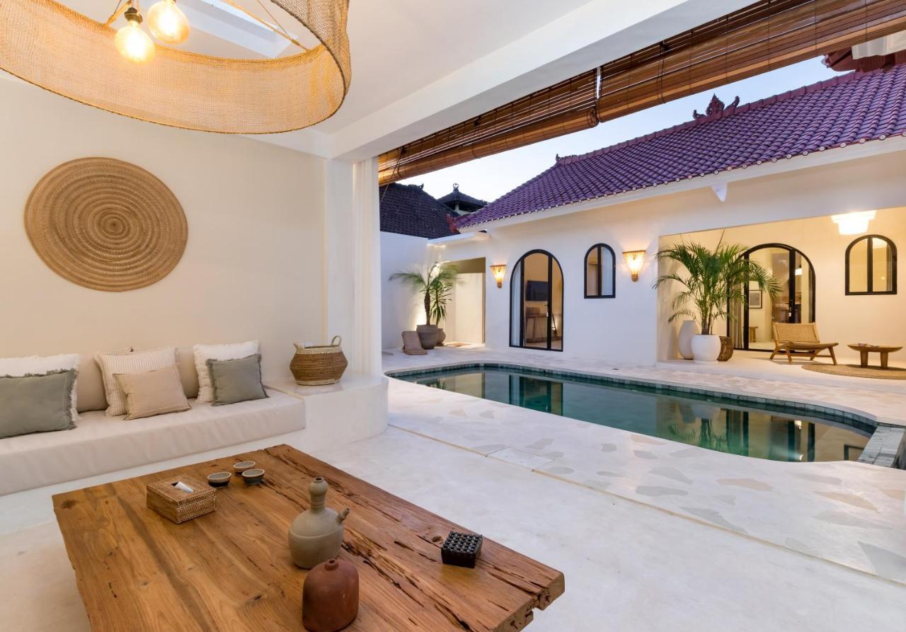 Casa Adem - Modern & Trendy 3br In Seminyak, 10 Minutes To The With Private Pool Villa