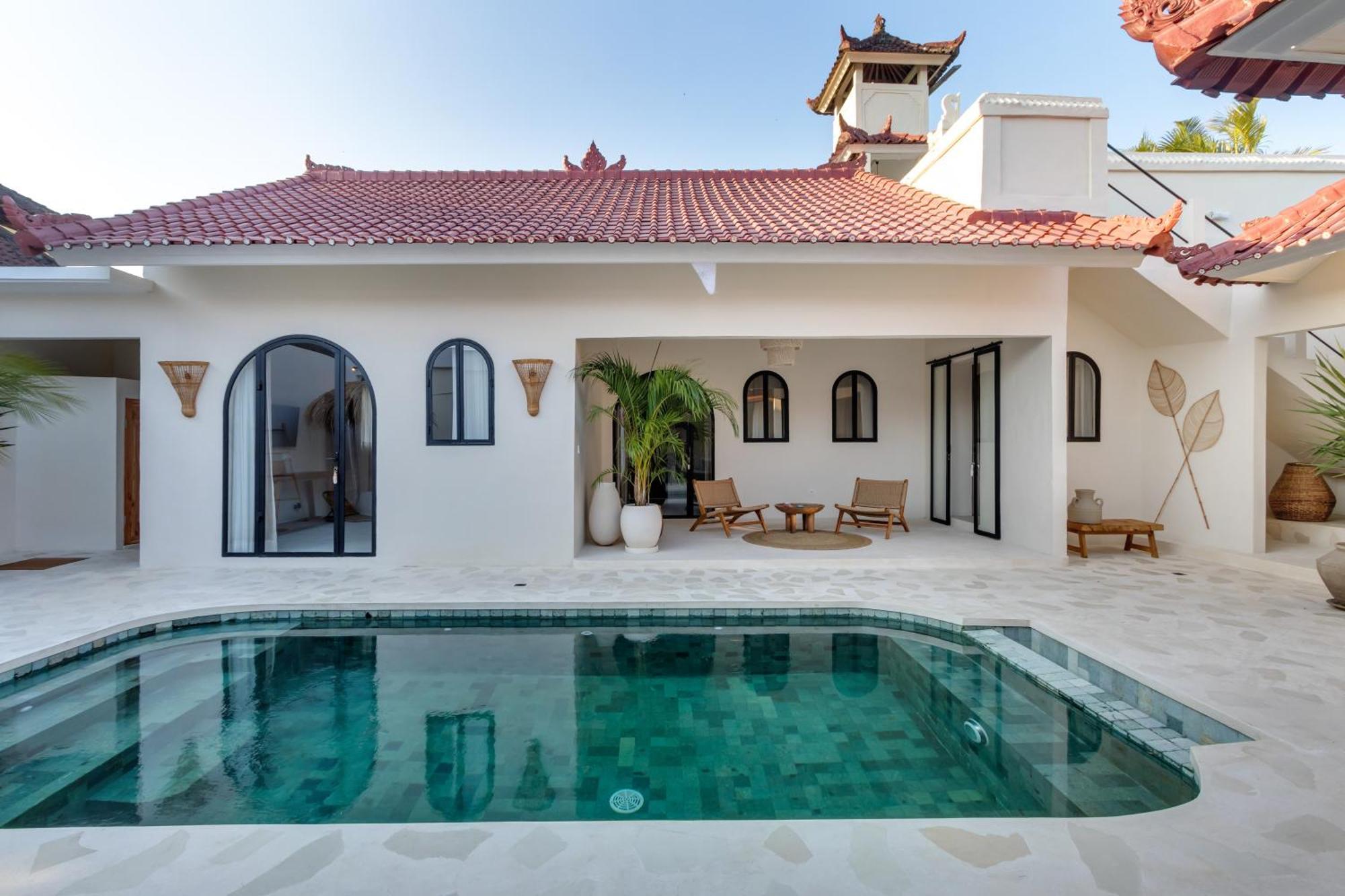 Casa Adem - Modern & Trendy 3br In Seminyak, 10 Minutes To The With Private Pool Seminyak (Bali)
